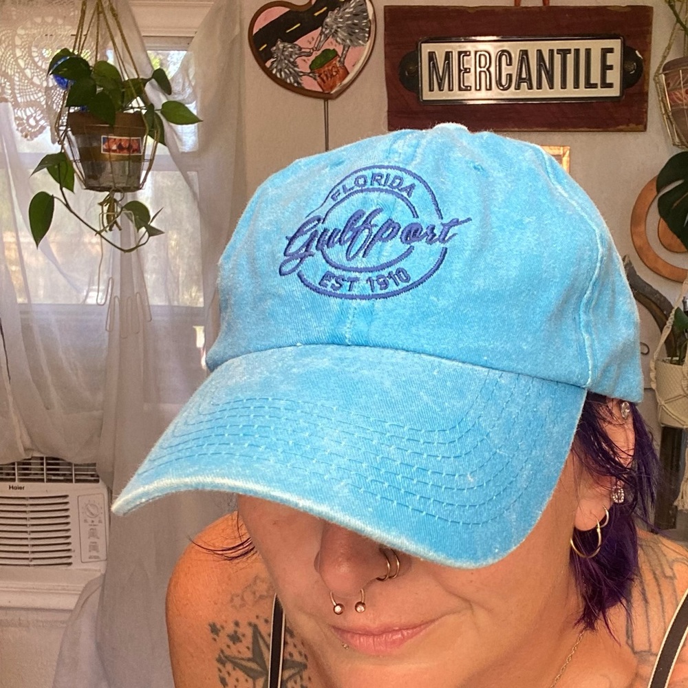 Florida Gulf Coast Beach Vacation Hat Two tone Blue Lightweight one Size - Picture 1 of 12